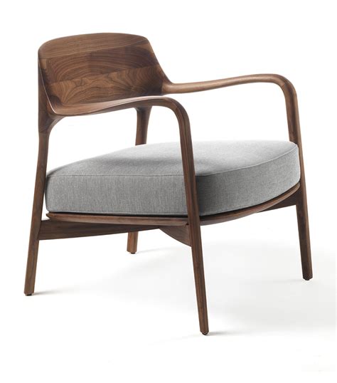 porada armchair.